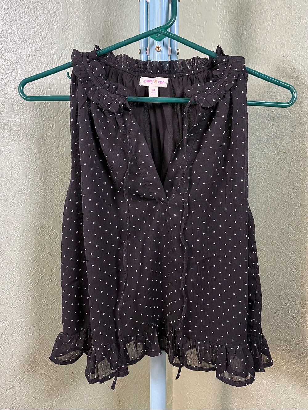 Riley & Rae Black Polka Dot Ruffle Camisole